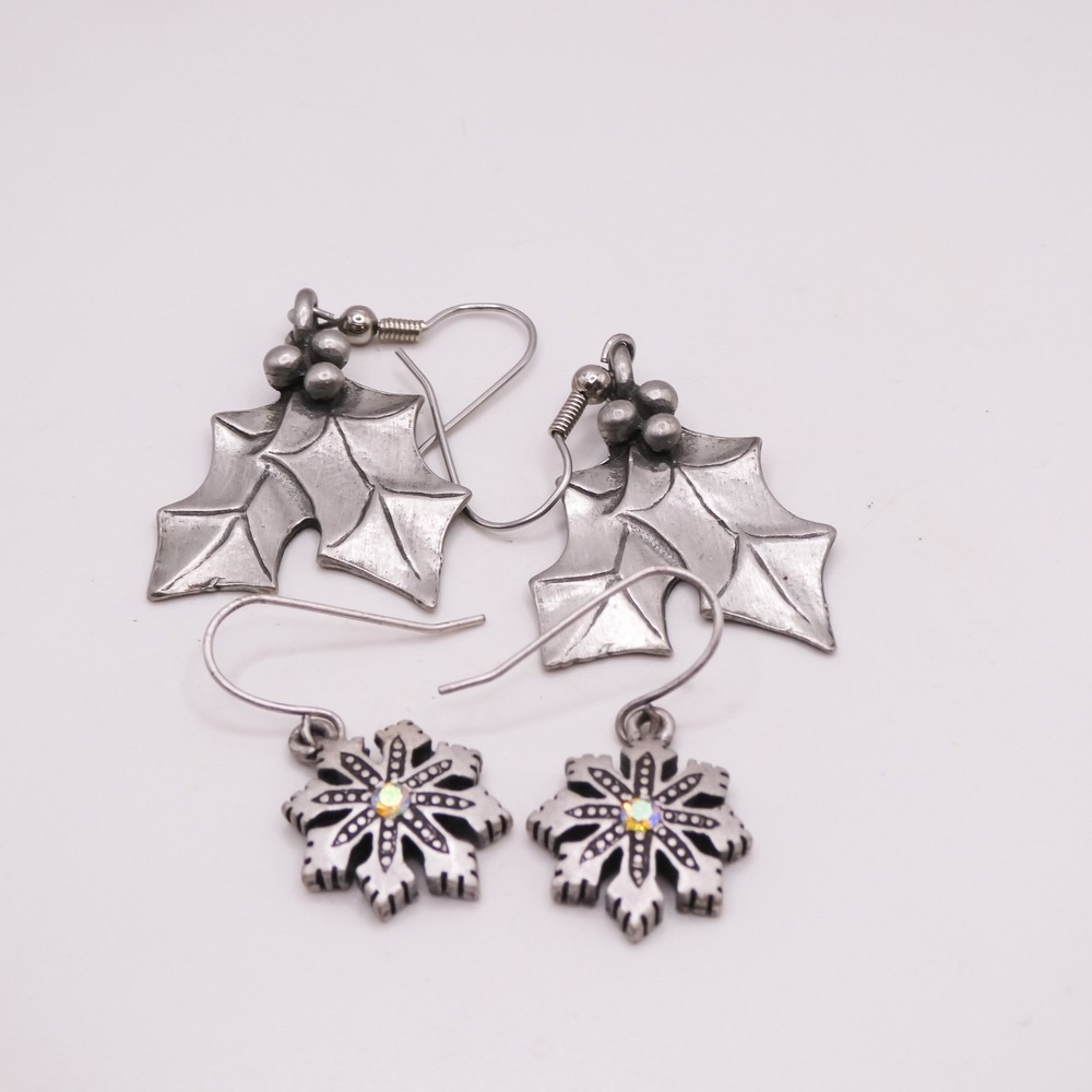 Holiday Christmas Holly Mistletoe Snowflake Silver Drop Dangle Earrings Lot Of 2